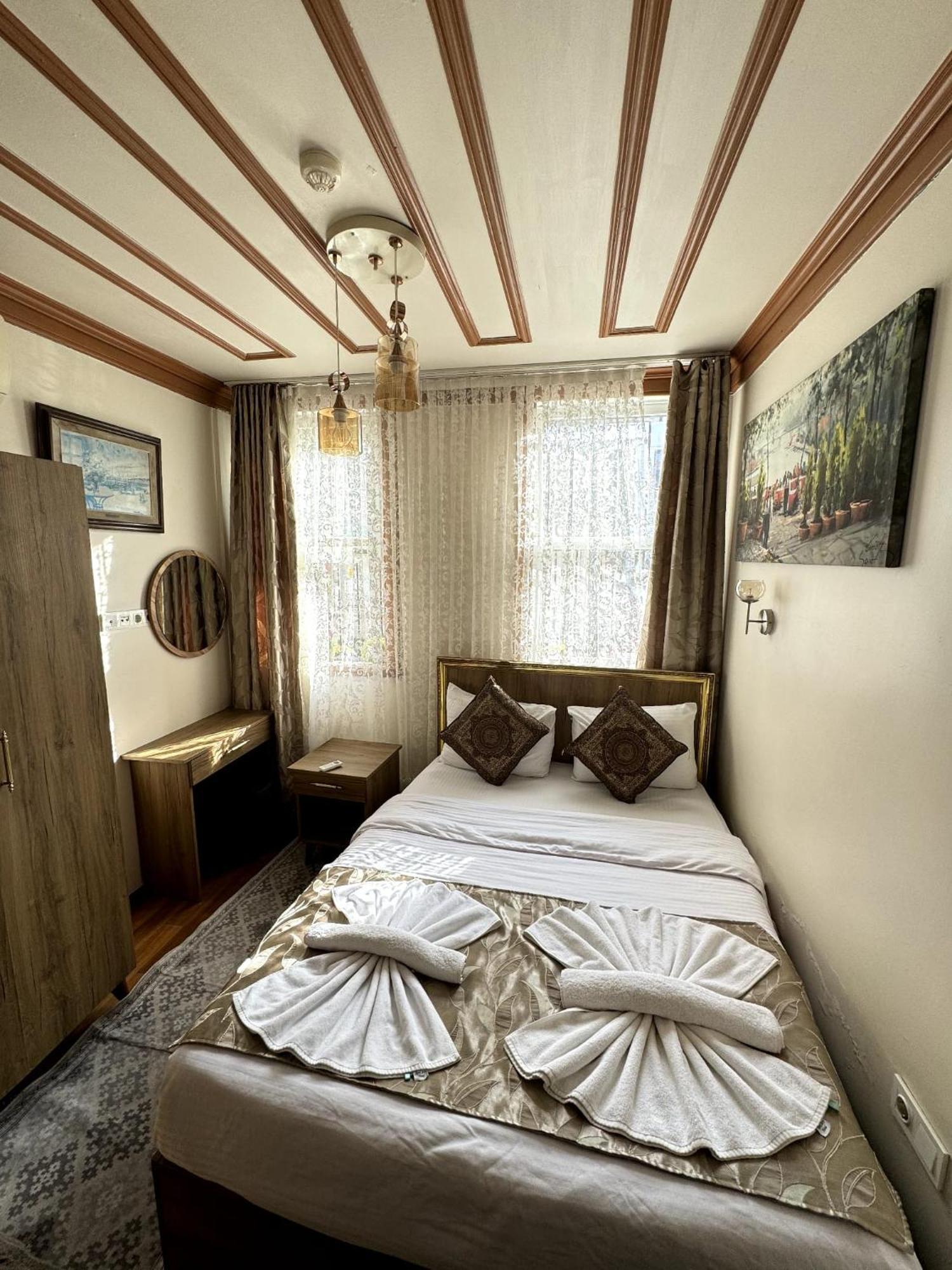 April Story Apart Hotel Estambul Exterior foto